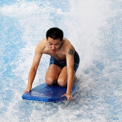 Il giro dell'acqua di Flowrider dell'attrezzatura del parco dell'acqua, cavaliere di flusso imbarca