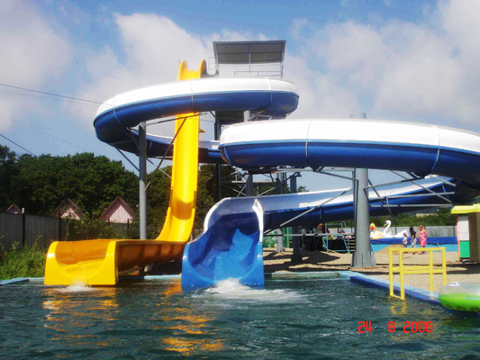 Hotel gigante locale degli acquascivoli su ordinazione del parco dell'acqua per la vacanza