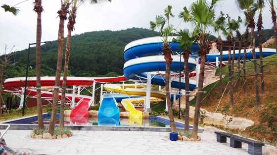 Acquascivoli di spirale del fermo FRP dell'acciaio inossidabile per il parco all'aperto gigante dell'acqua