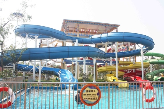 Doppio divertente dei giochi dell'acquascivolo di FPR aperto e acquascivoli freschi vicini per il parco dell'acqua