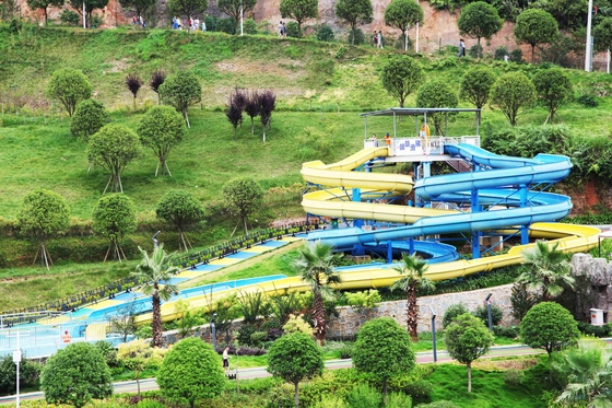 Giochi a spirale su misura dell'acquascivolo della vetroresina per le località di soggiorno o l'hotel