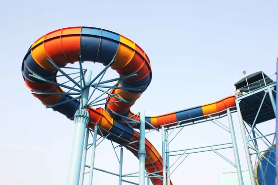 L'acqua galvanizzata del acciaio al carbonio fa scorrere per il progetto del waterpark, acquascivolo dello stagno