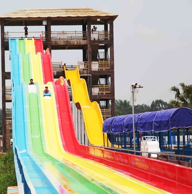 Struttura d'acciaio degli acquascivoli su ordinazione del parco a tema per l'hotel/località di soggiorno usati