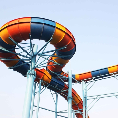 Acquascivolo della piscina del fungo dell'arcobaleno di divertimento/attrezzatura all'aperto del gioco dell'acqua