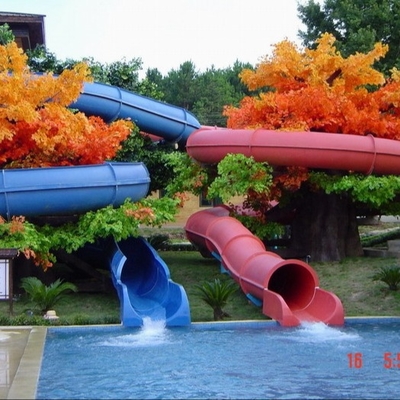 La vetroresina su ordinazione di combinazione scherza gli acquascivoli per il parco dell'acqua di tema