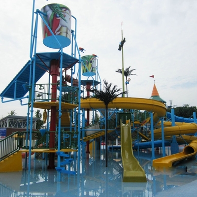 Parco all'aperto dell'acqua del campo da giuoco dei giochi dell'acqua, grande Camera dell'acqua per un OEM di 100 cavalieri