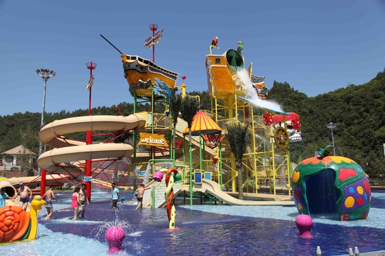 Attrezzatura all'aperto di galleggiamento della vetroresina del parco dell'acqua del grande dell'acqua della Camera dell'acqua del campo da giuoco hotel di tema