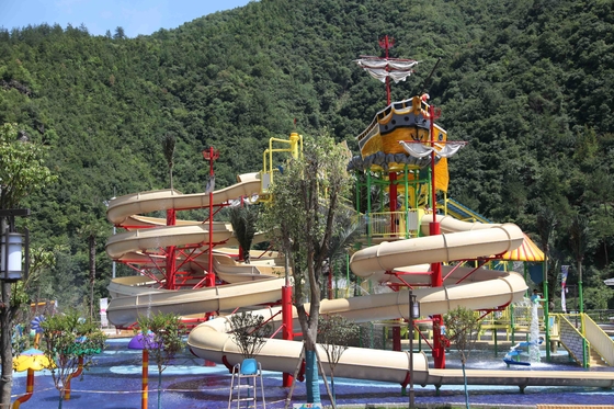Attrezzatura all'aperto di galleggiamento della vetroresina del parco dell'acqua dell'acqua del campo da giuoco dell'hotel grande di tema