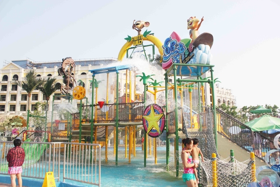 Attrezzatura all'aperto di galleggiamento della vetroresina del parco dell'acqua dell'acqua del campo da giuoco dell'hotel grande di tema