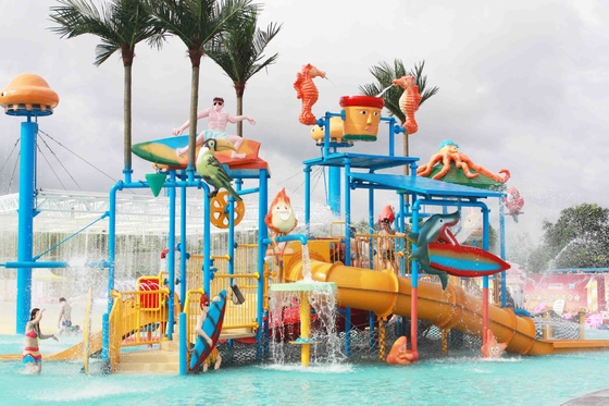L'attrezzatura del campo da giuoco del parco dell'acqua dei bambini di Commerial con gli scorrevoli, SGS ha verificato il fornitore dell'attrezzatura del parco dell'acqua