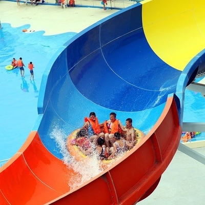 Persona/tempo della diapositiva 6 di Waterpark della vetroresina del parco dell'acqua di rafting della famiglia