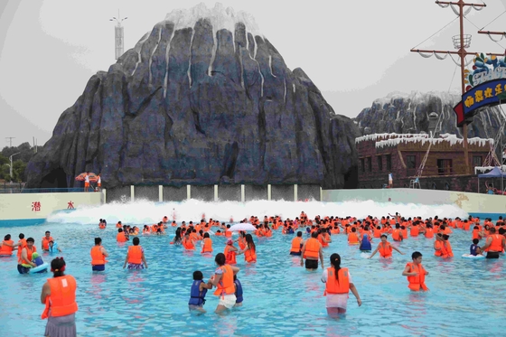 Attrezzatura dello stagno di Wave del parco dell'acqua, macchina per le onde di Waterpark per divertimento della famiglia nel parco dell'acqua