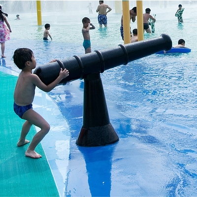 Attrezzatura su misura del parco dello spruzzo, pistola dello spruzzo d'acqua della vetroresina con il fornitore degli acquascivoli dello SGS