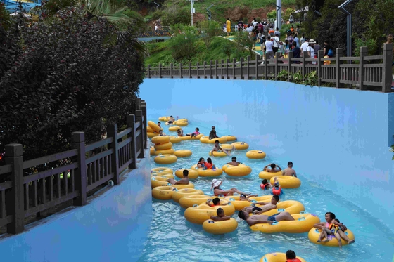 La profondità pigra di larghezza 1m di 3M-6m della piscina del fiume del parco materiale dell'acqua dell'aeratore/ha personalizzato l'acquascivolo