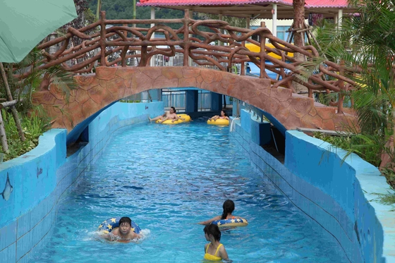 Fiume pigro del parco dell'acqua dell'attrezzatura della piscina per i bambini/il parco di divertimenti divertimento della famiglia