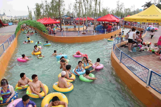 Attrezzatura commerciale del parco dell'acqua della piscina pigra gigante per la famiglia