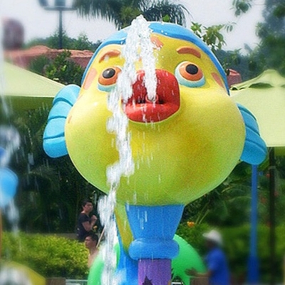 Gioco dell'acqua usato attrezzatura su ordinazione del parco dell'acqua dello spruzzo del fumetto per il parco dell'acqua dei bambini