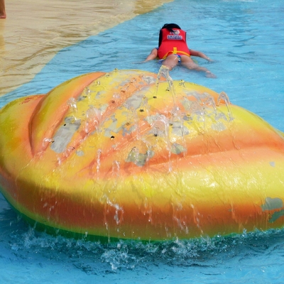 Gioco dell'acqua di Shell dello spruzzo dell'attrezzatura del campo da giuoco dell'acqua della vetroresina per il parco di divertimenti
