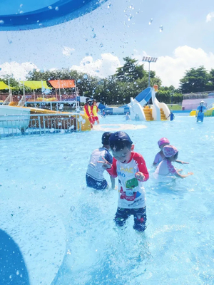 Contattaci per lo studio di fattibilità del parco acquatico Parco giochi per bambini attrezzature per giochi d'acqua per lo spruzzo d'acqua