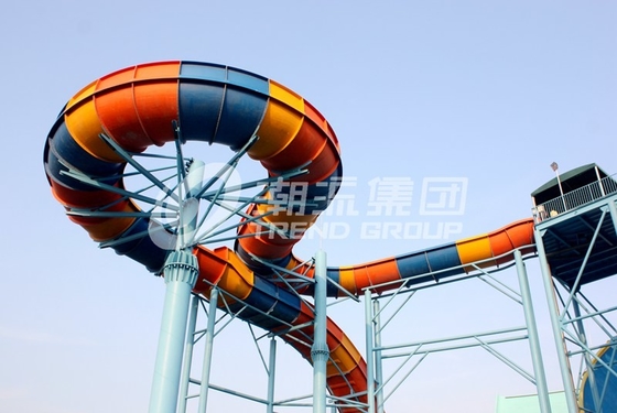 Gli acquascivoli su ordinazione di Funnuy, acqua del boomerang del parco di divertimenti fanno scorrere per divertimento della famiglia di 2 persone