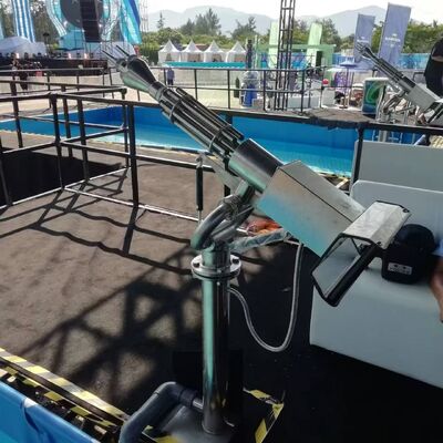 Attrezzatura per giochi acquatici personalizzata in acciaio inossidabile per piscine a onde per resort turistici