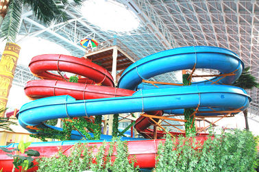 Il mondo del mare misura il progetto con un contatore Waterpark di Cubo-Tendenza, la grande acqua dell'interno Wark