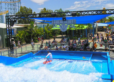 Vetroresina su misura di Wave del cavaliere di flusso che pratica il surfing divertimento a macchina per il parco dell'acqua