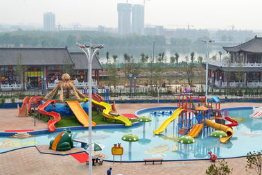 Progetto Waterpark di divertimento, scorrevole del parco dell'acqua di Theming dei bambini dell'attrezzatura del parco dell'acqua di Gaint